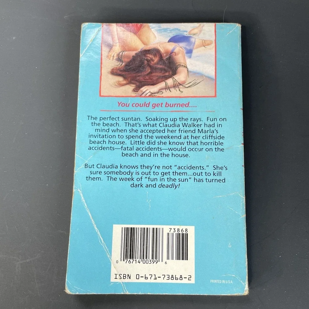 Sunburn (Fear Street, No. 19) - Paperback, by R. L. Stine 90s‎ Nostalgia Vtg